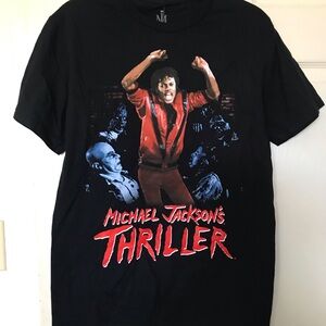 Dynamic Black and Red Short Sleeve Tee